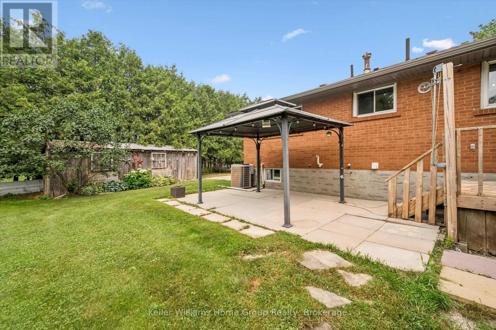 7988 WELLINGTON ROAD 12 - 34