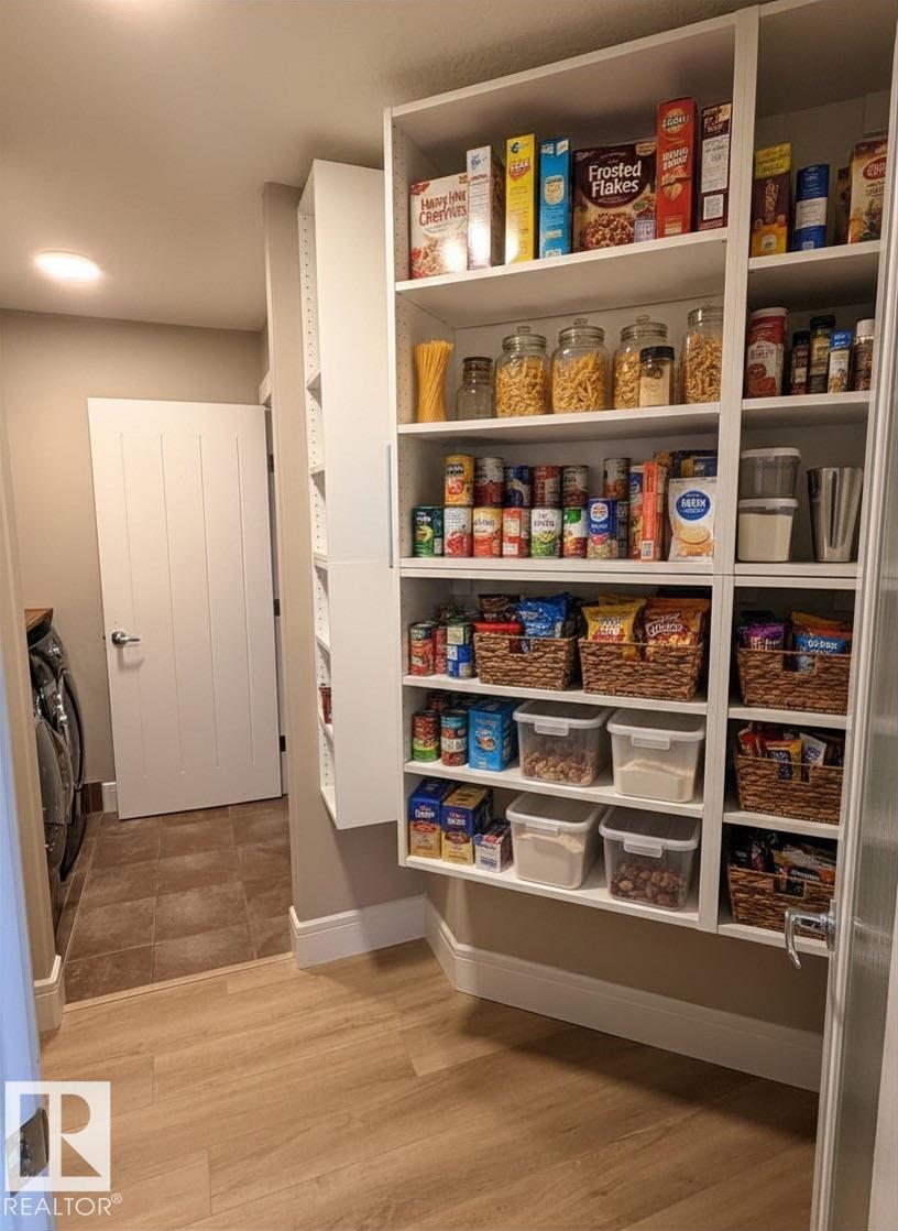 648 178 ST SW - 24