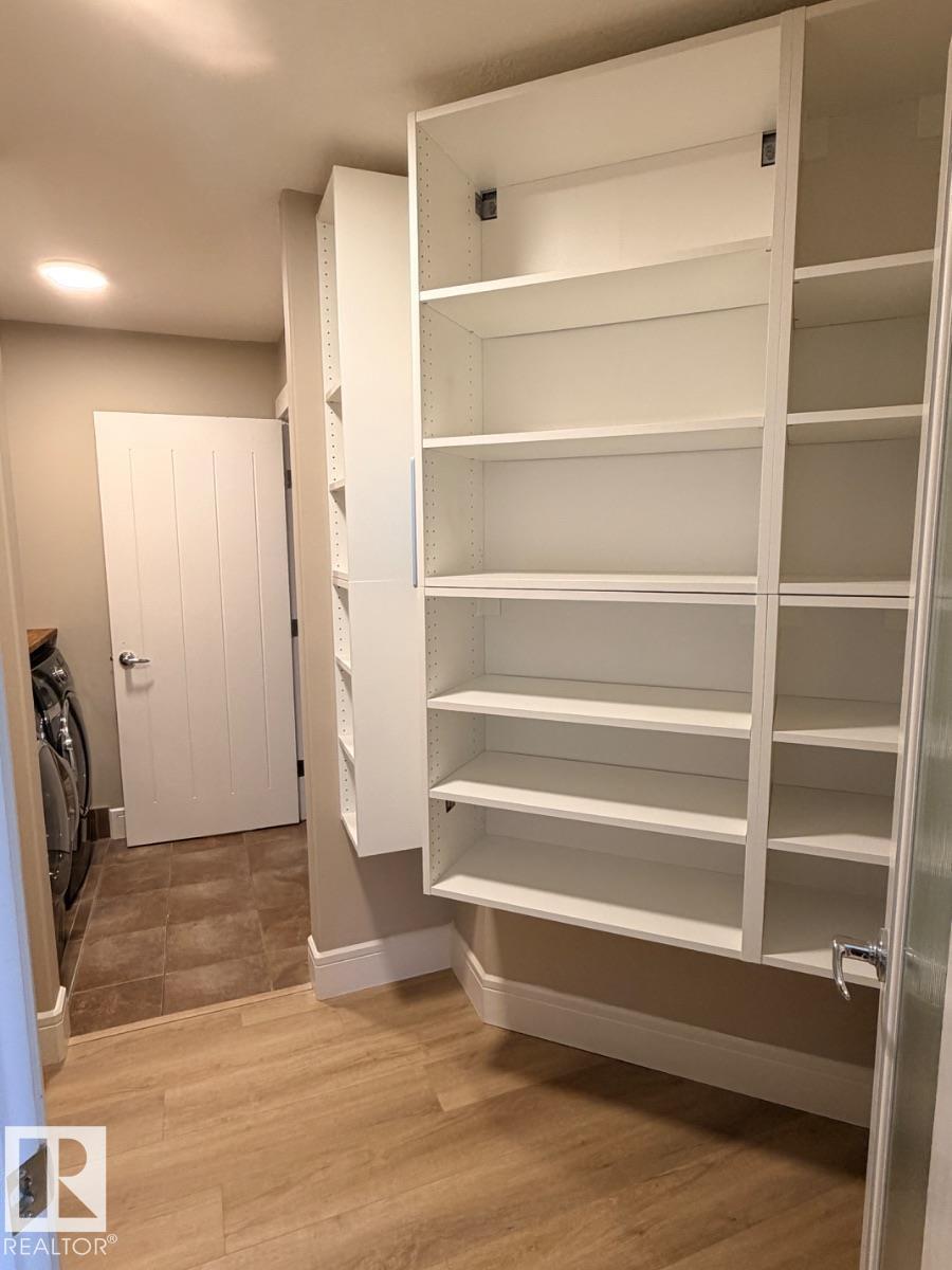 648 178 ST SW - 23