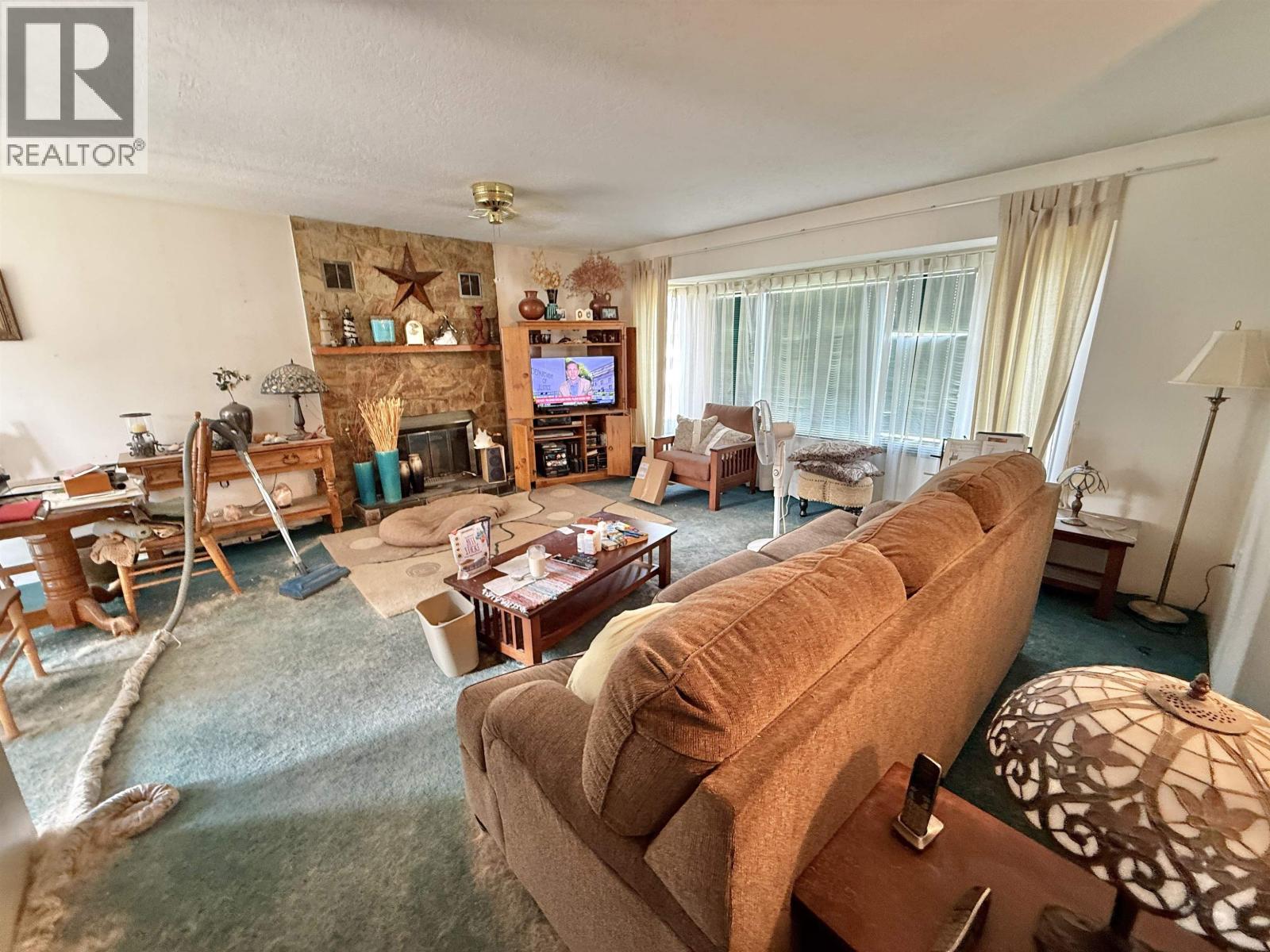 834 ROLPH STREET - Image 9