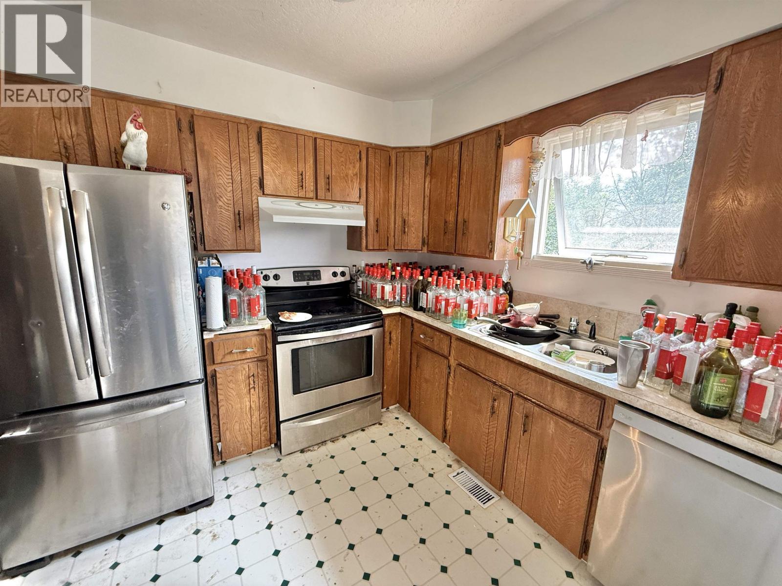 834 ROLPH STREET - 19