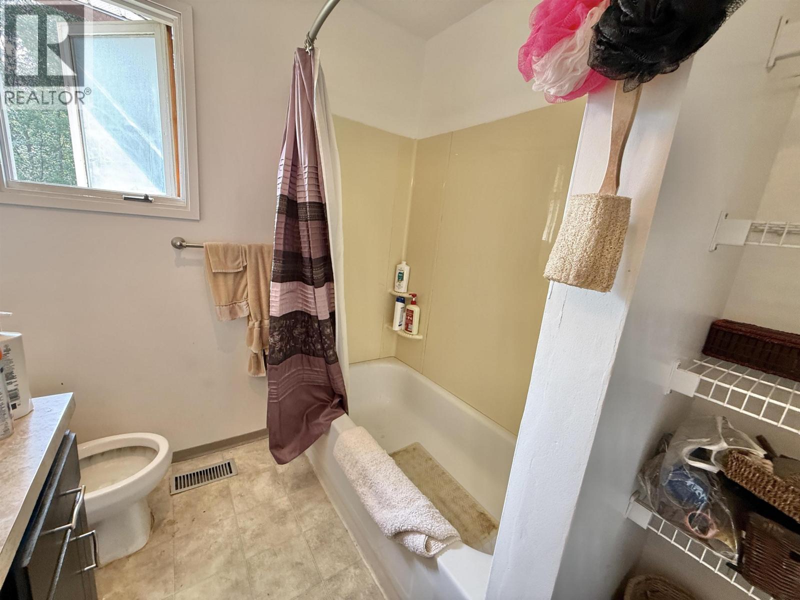 834 ROLPH STREET - 25