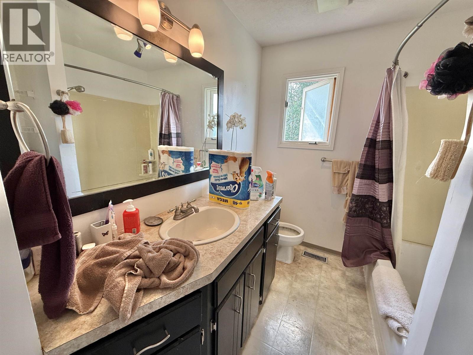 834 ROLPH STREET - 24