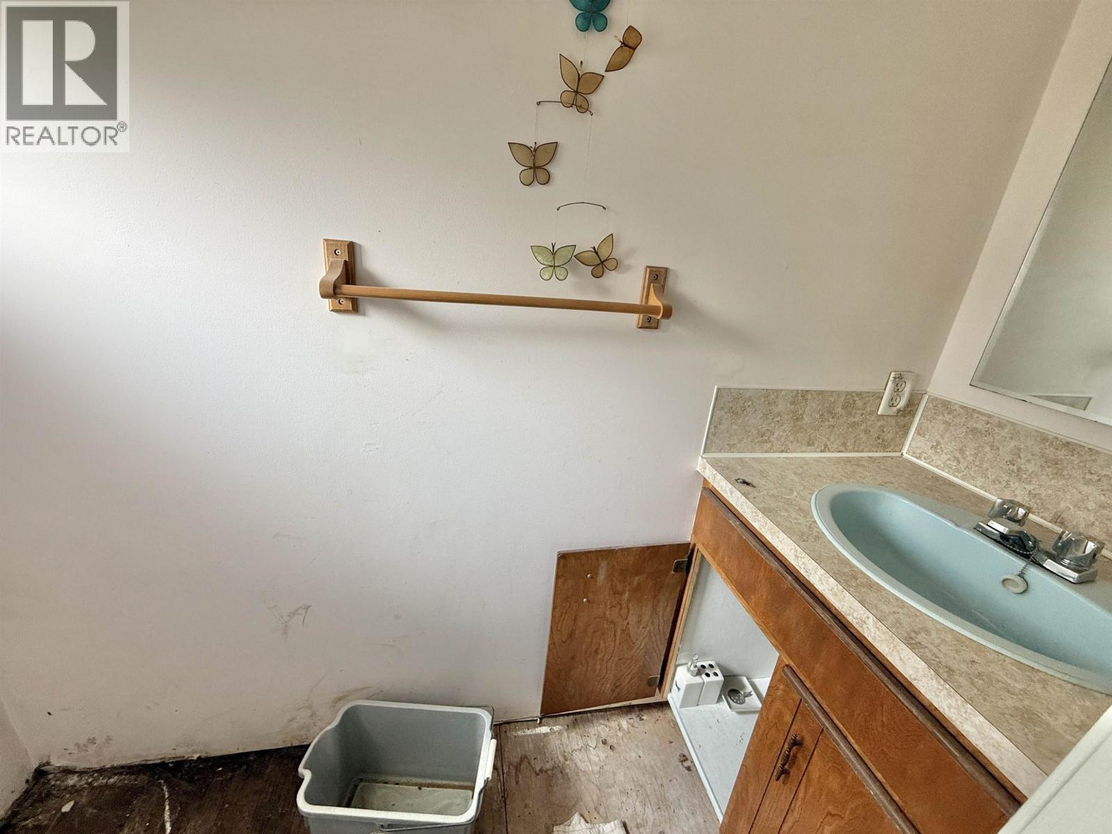 834 ROLPH STREET - Image 29