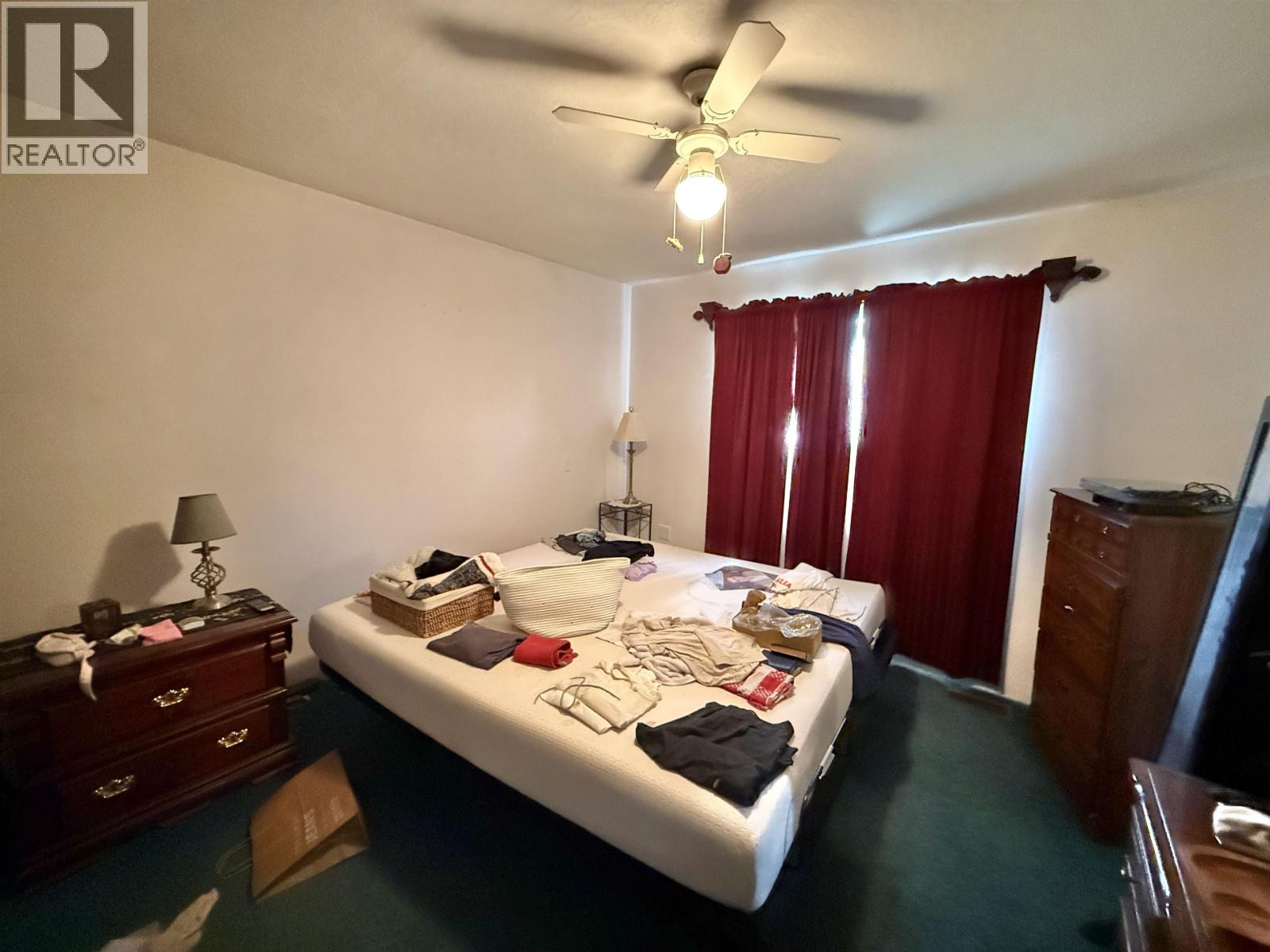 834 ROLPH STREET - 27
