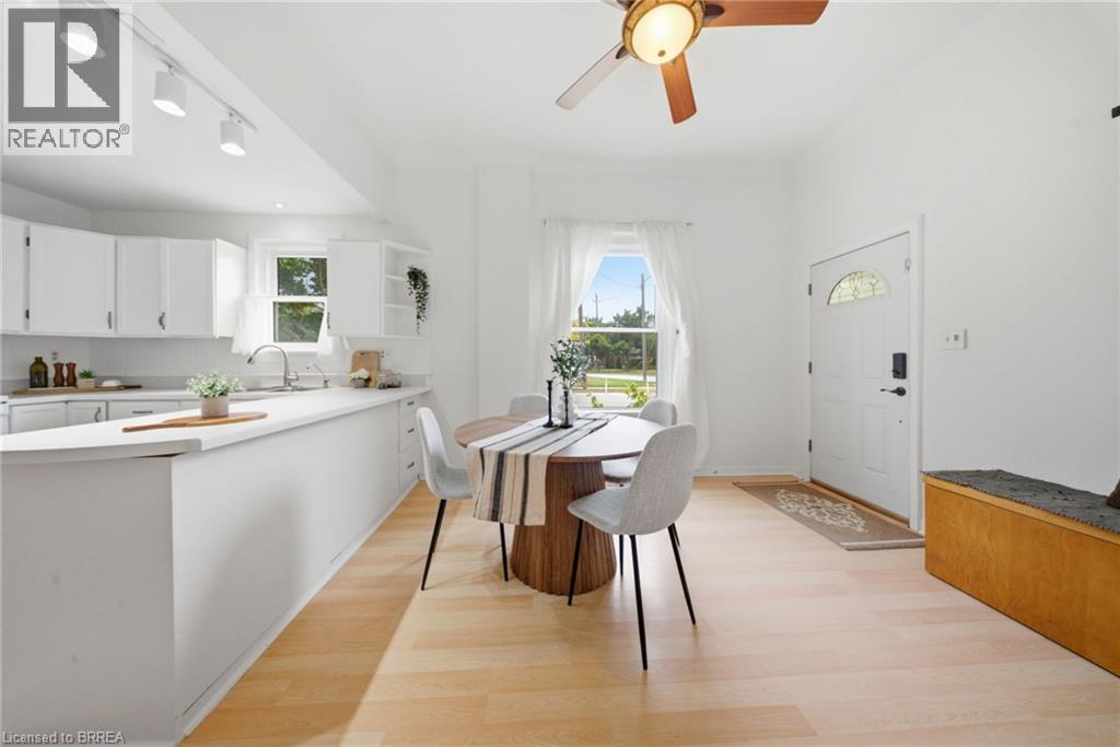 254 ERIE Avenue - Image 7