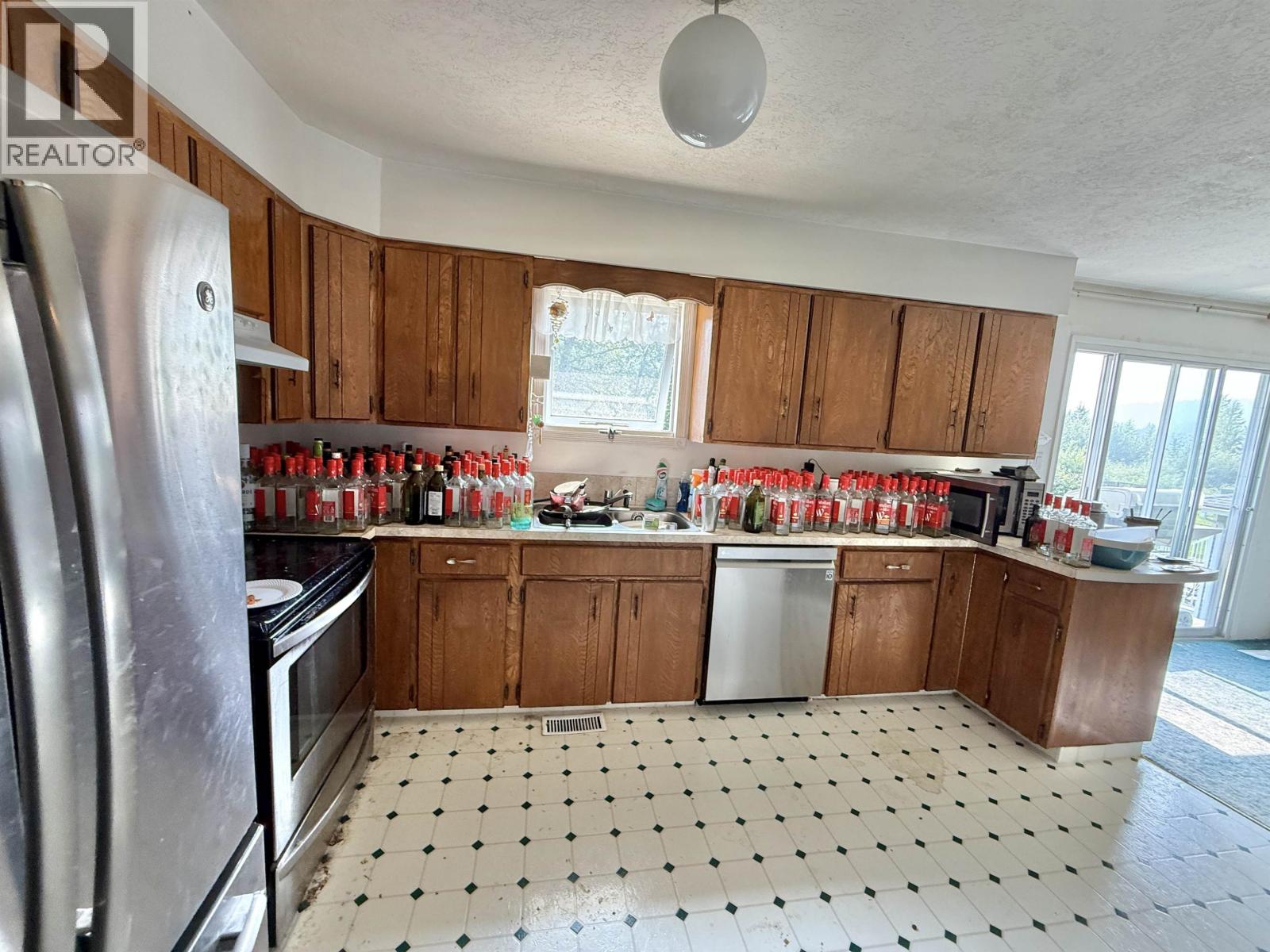 834 ROLPH STREET - 21