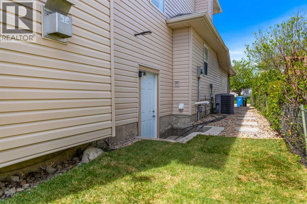 7 Country Hills Park NW - 8