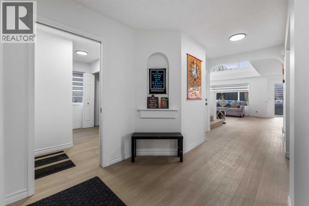 7 Country Hills Park NW - 17
