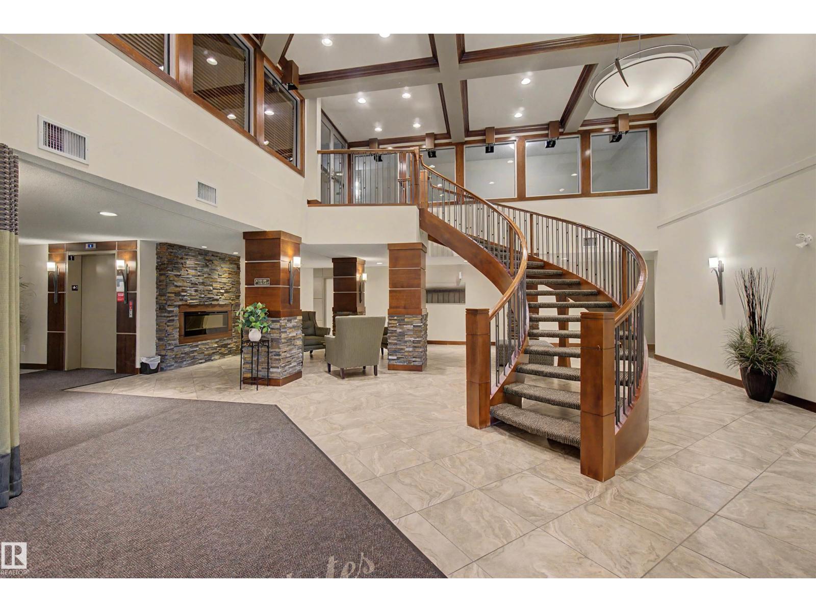 #215 4450 MCCRAE AV NW - Image 3