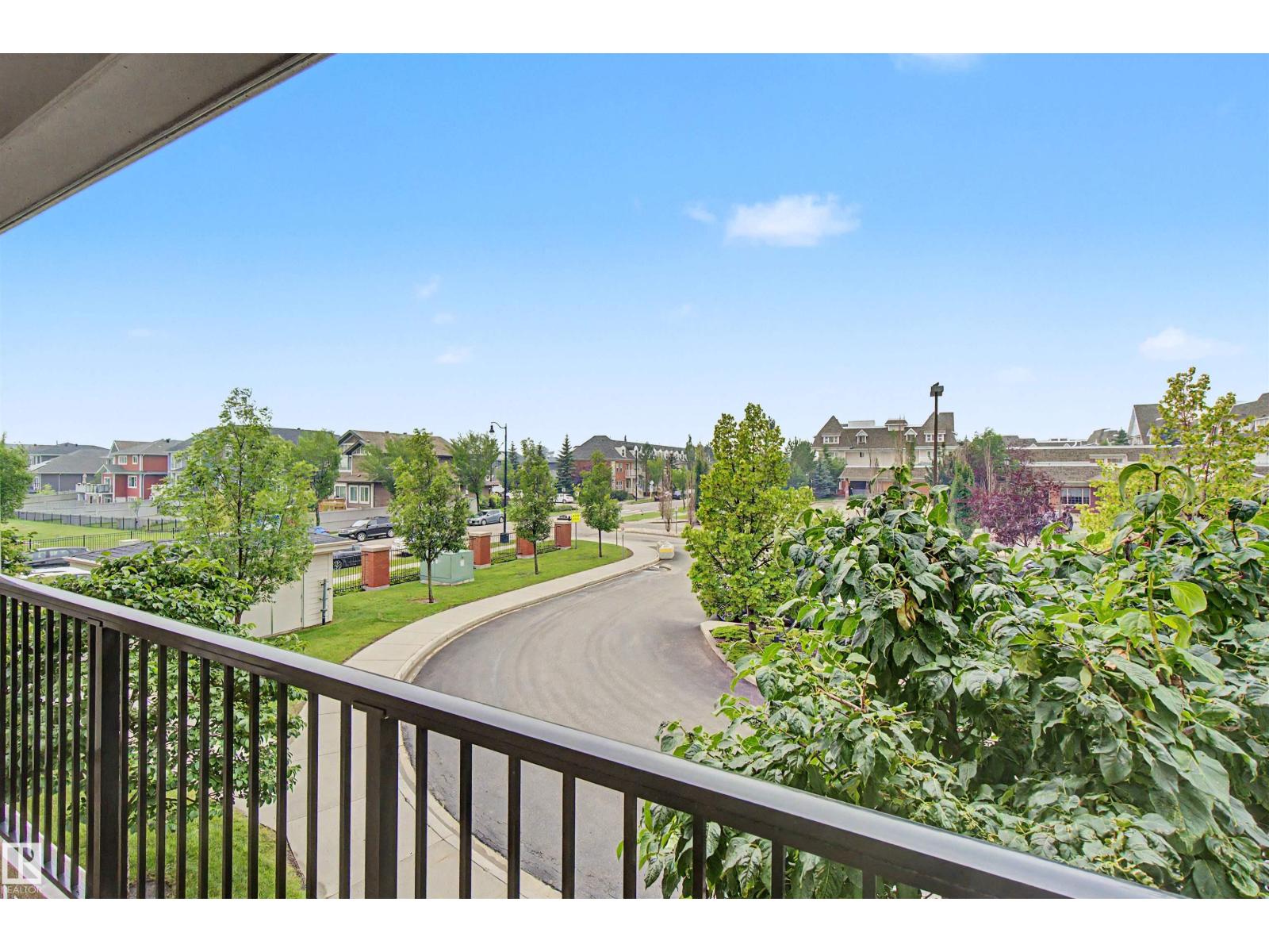 #215 4450 MCCRAE AV NW - Image 33