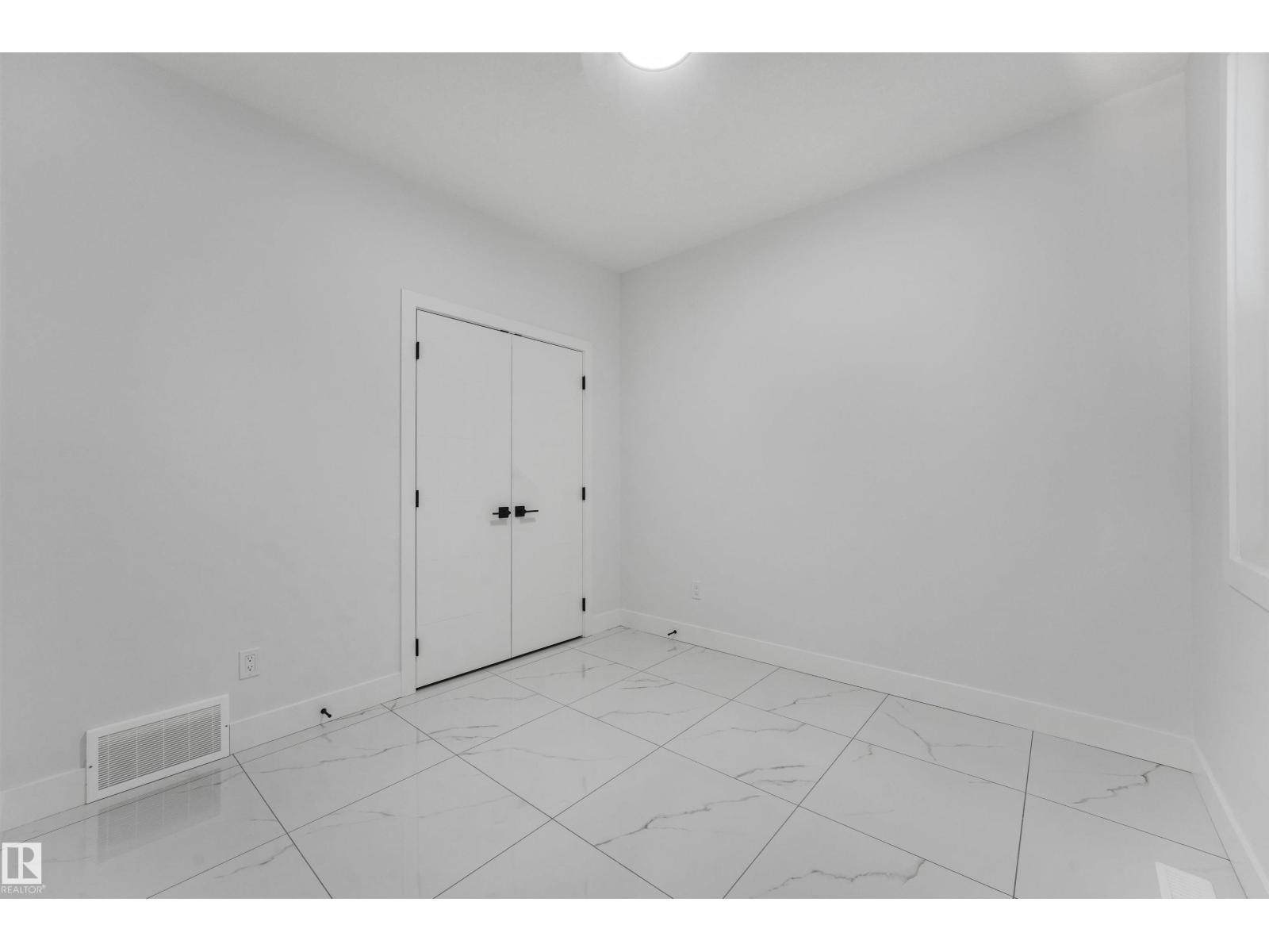 3507 44 Avenue - 13