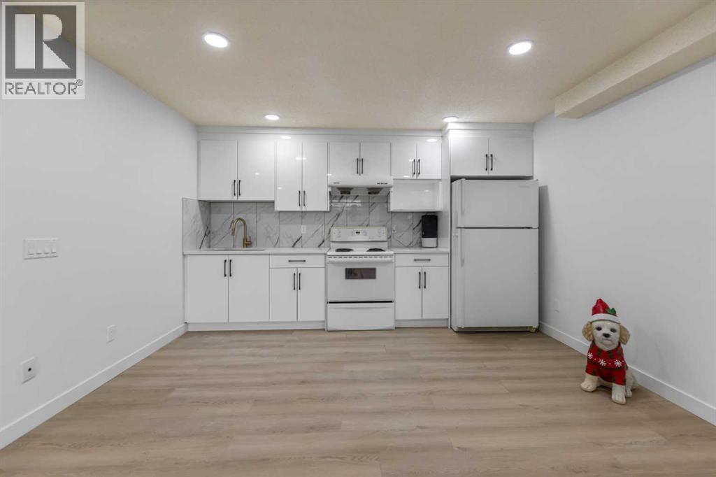 7 Country Hills Park NW - 40