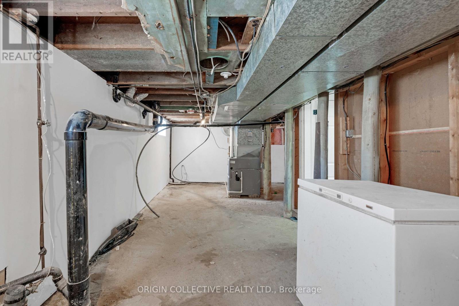 280 DIVISION STREET - Image 26