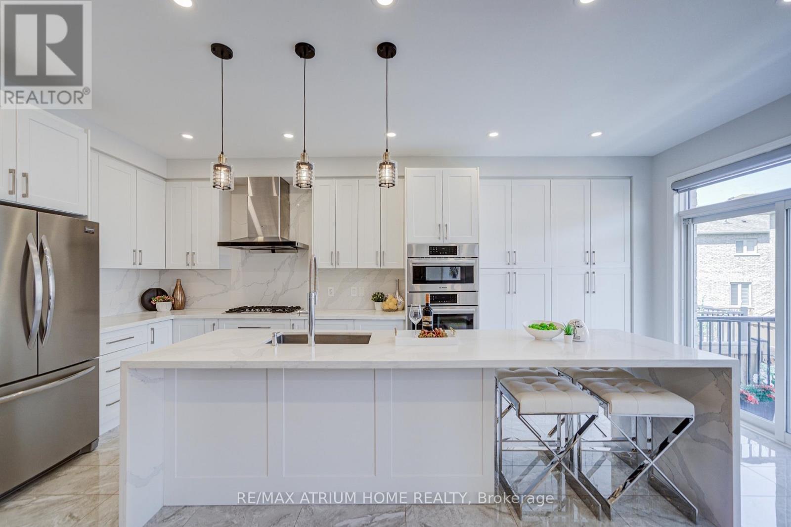 368 ROY HARPER AVENUE - 16