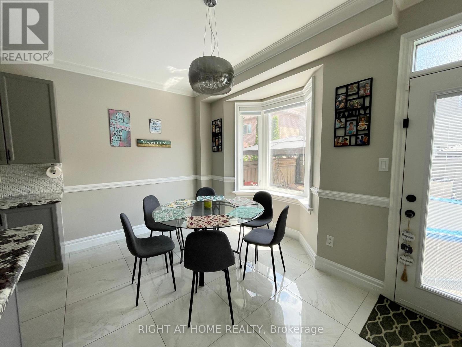 39 SCARLETT TRAIL - 14