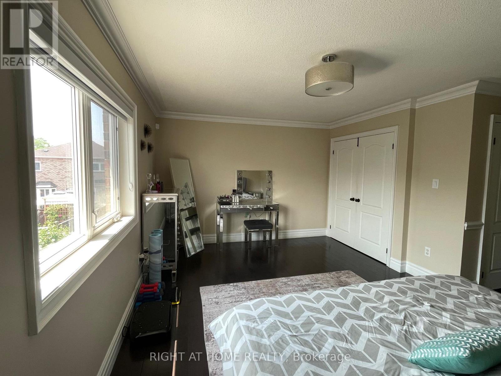 39 SCARLETT TRAIL - 30