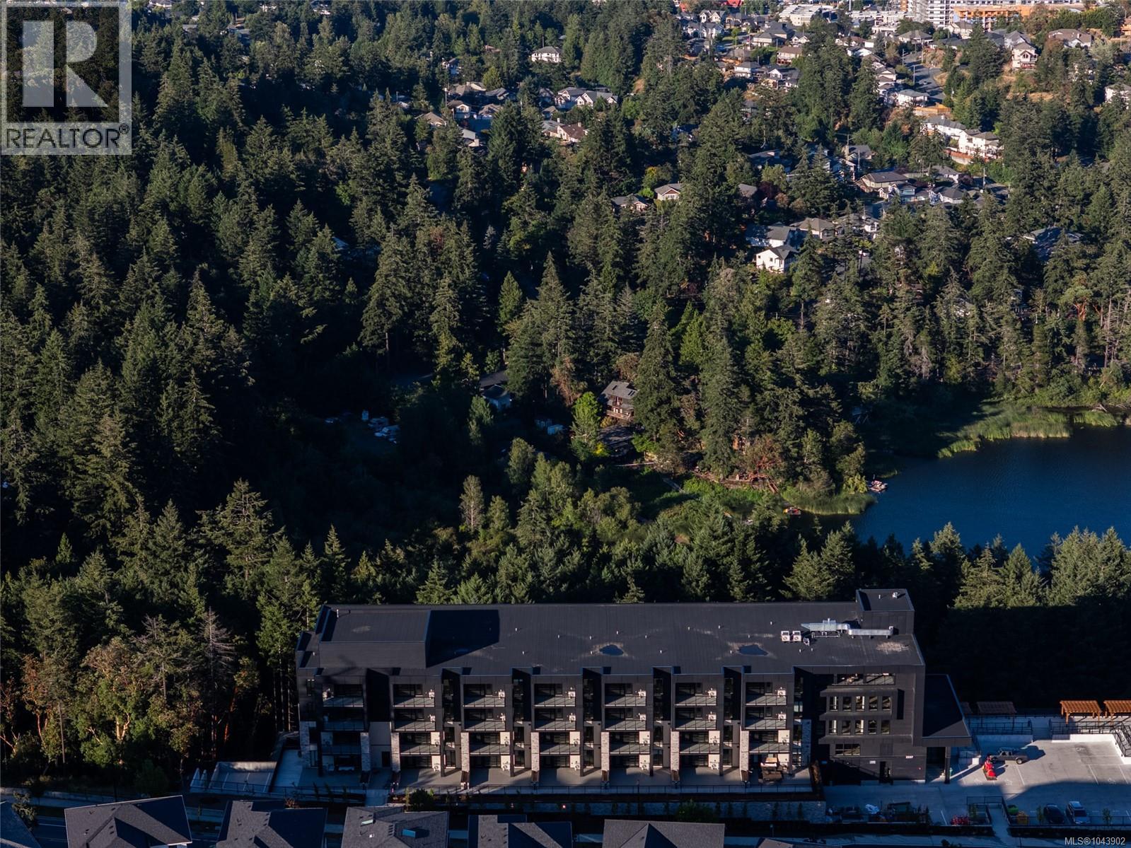 #212 2341 Bear Mountain Pkwy - 36
