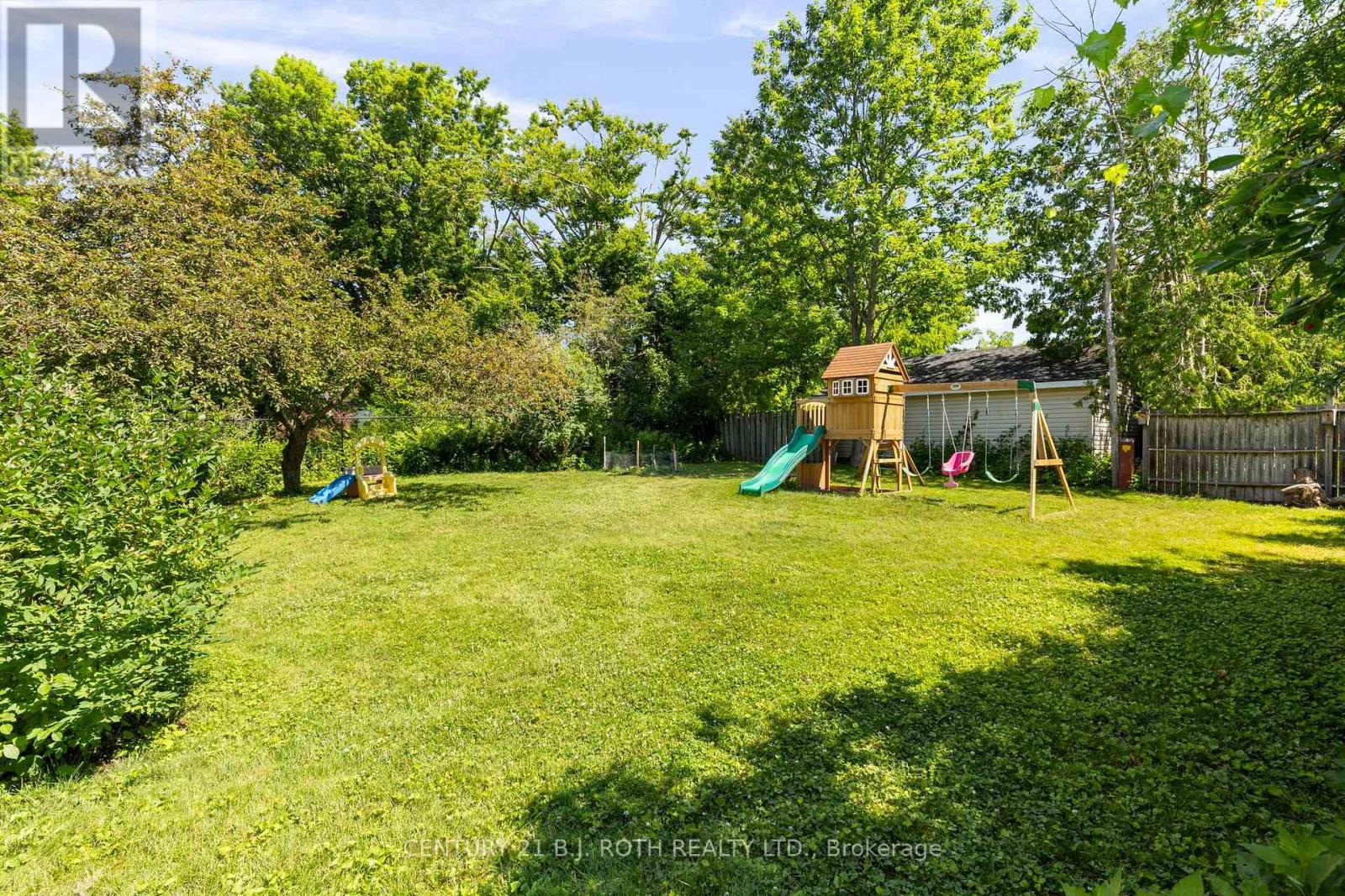 7 VINE STREET - 31