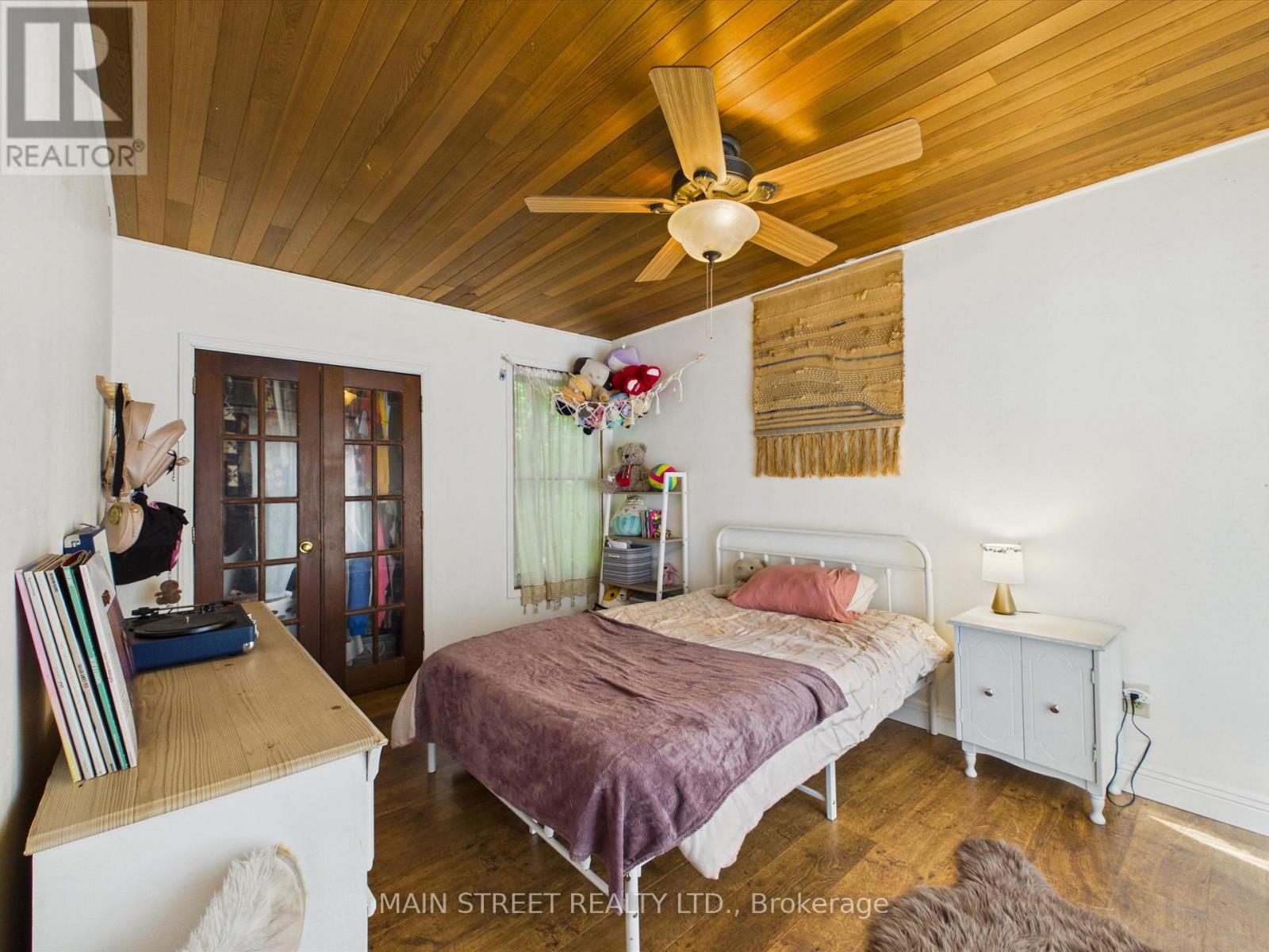 1063 SHERWOOD FOREST ROAD - 17
