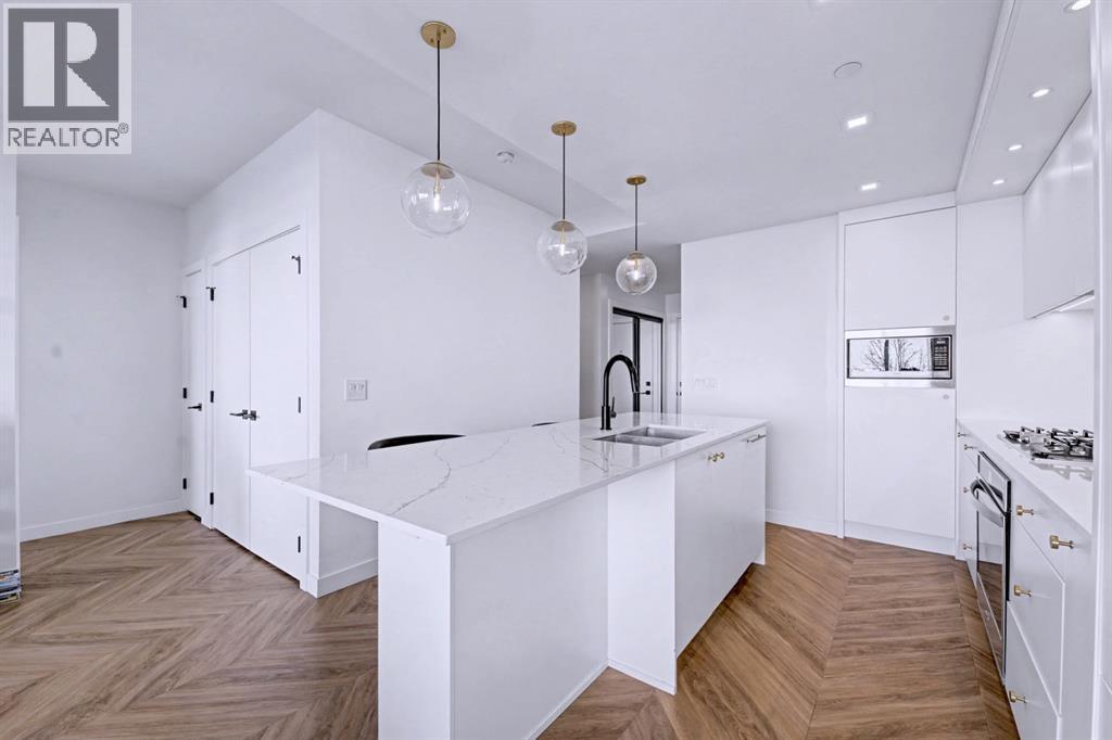 #303 8505 Broadcast Avenue SW - 10
