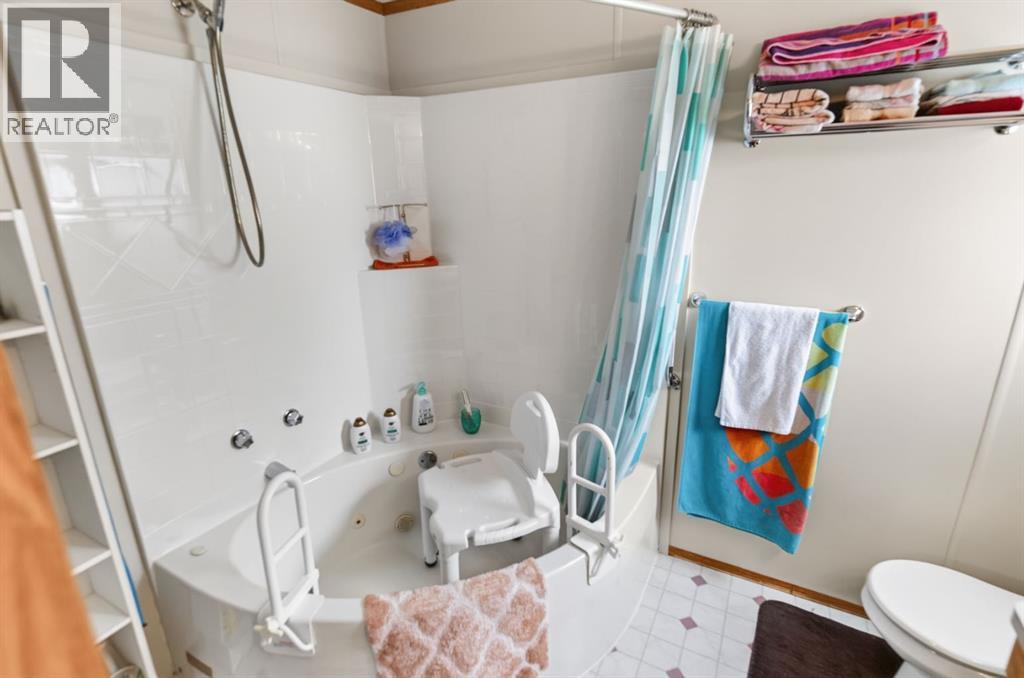 325, 37543 England Way - Image 33