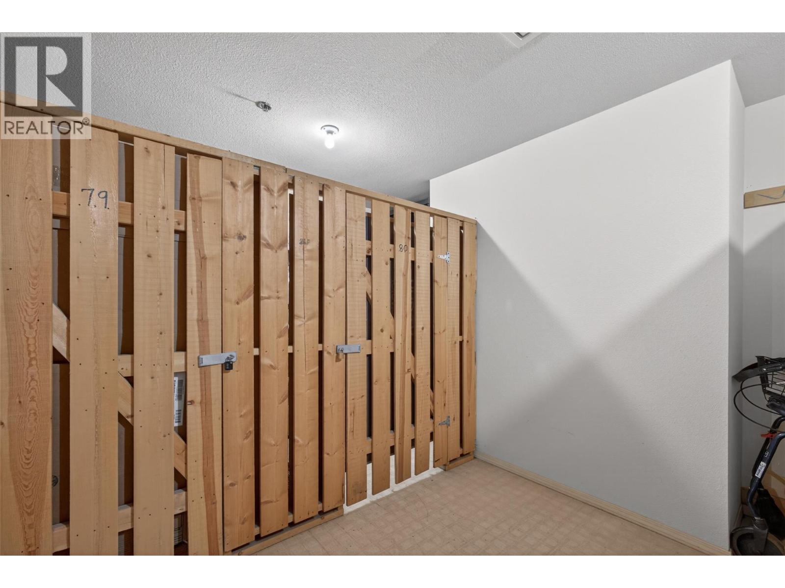 #206 1045 Sutherland Avenue - 22