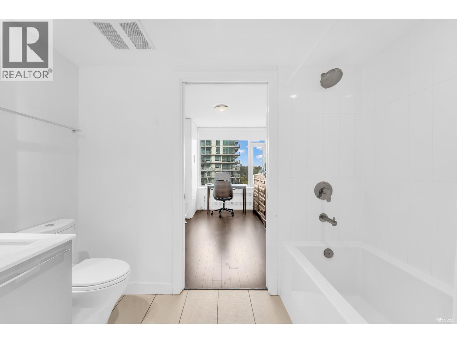 2 Bed, 2 Bath House for Sale in Vancouver – 2304 8131 NUNAVUT LANE, Vancouver – MLS# R3148492 - Image 15