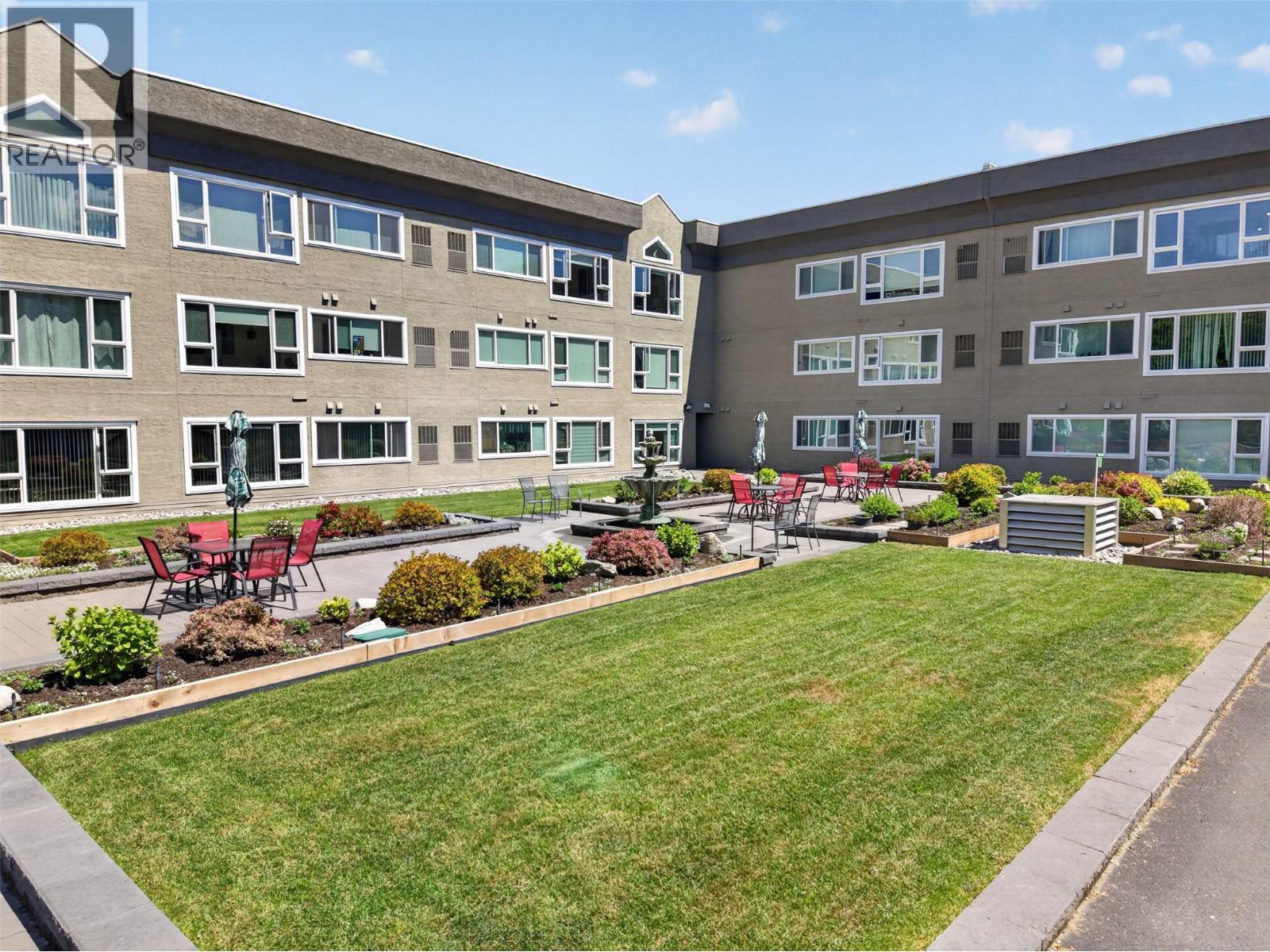 #206 1045 Sutherland Avenue - 35