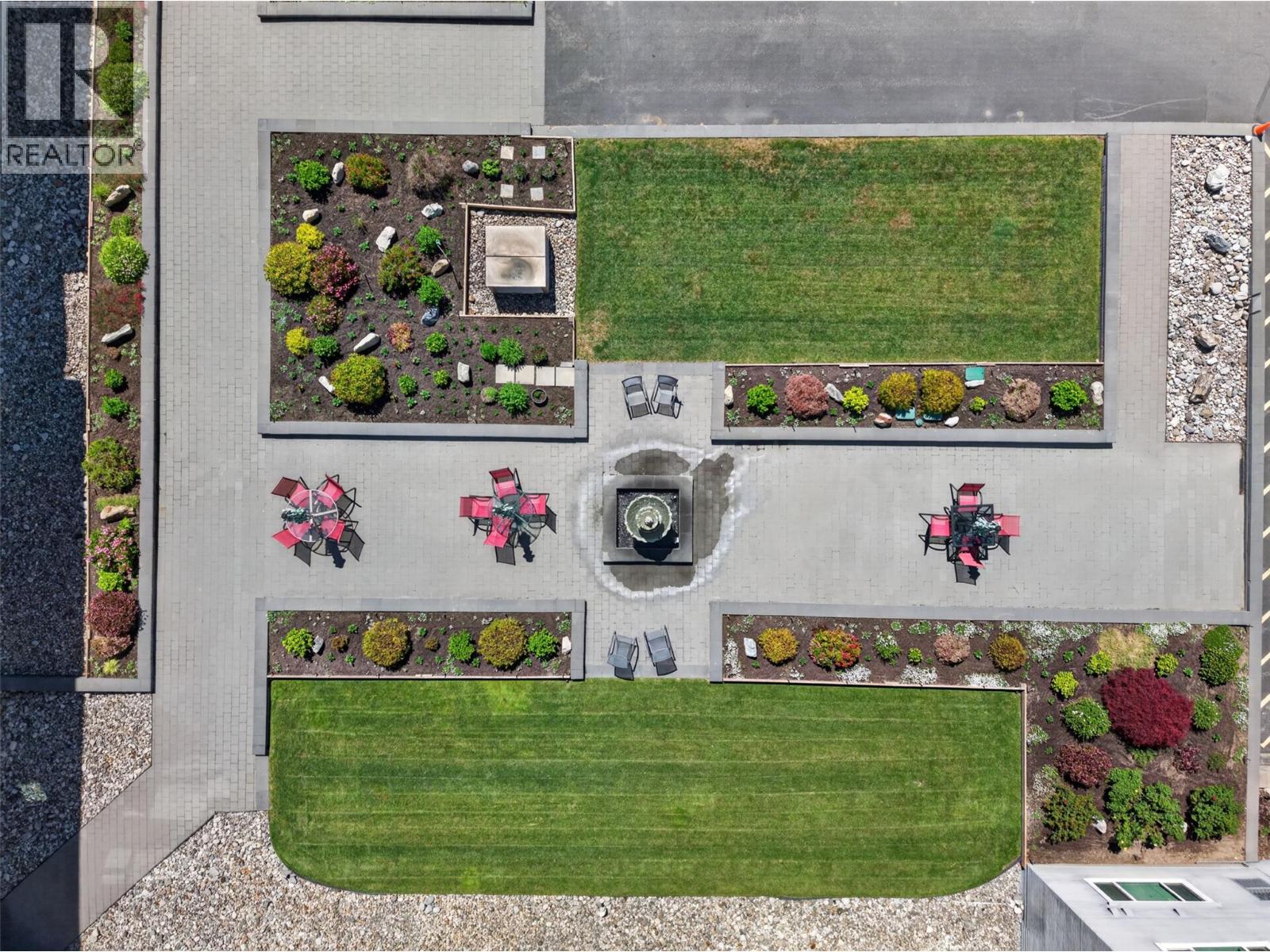 #206 1045 Sutherland Avenue - 34