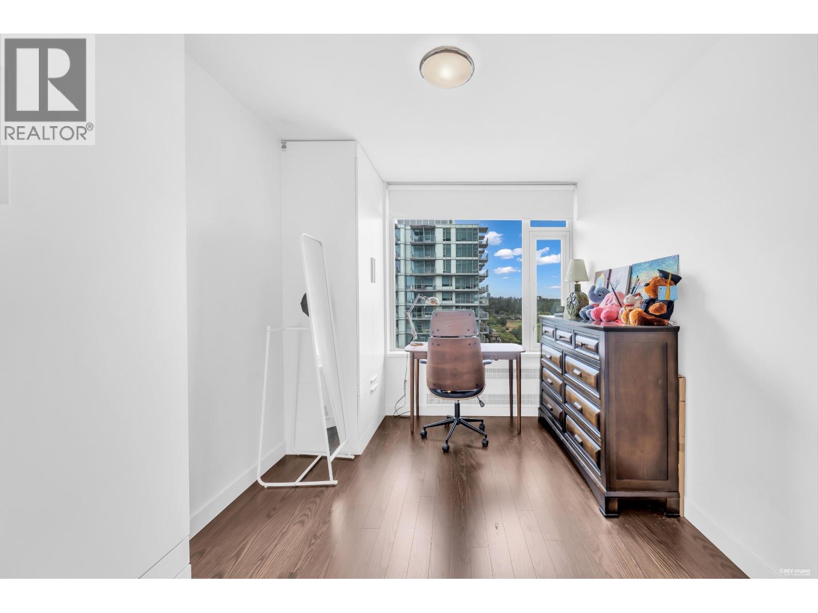 2 Bed, 2 Bath House for Sale in Vancouver – 2304 8131 NUNAVUT LANE, Vancouver – MLS# R3148492 - Image 12