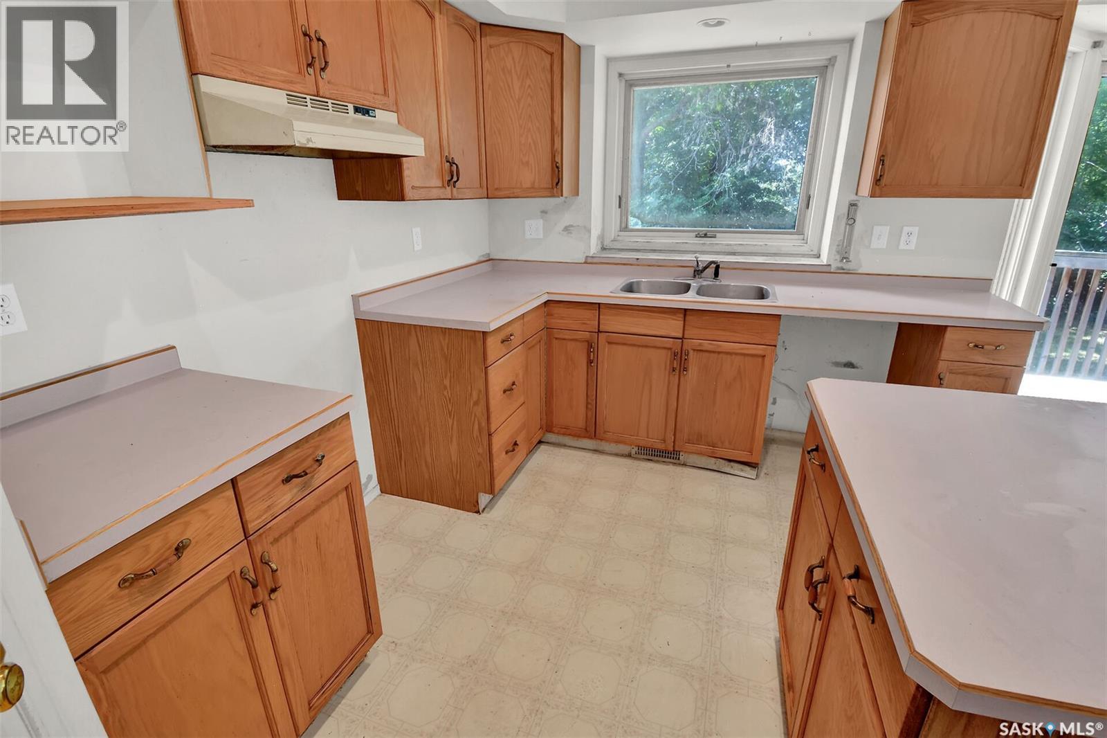 1716 Kilburn AVENUE - 9