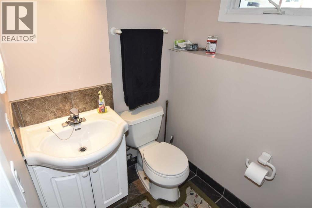 6151 Penworth Road SE - 16
