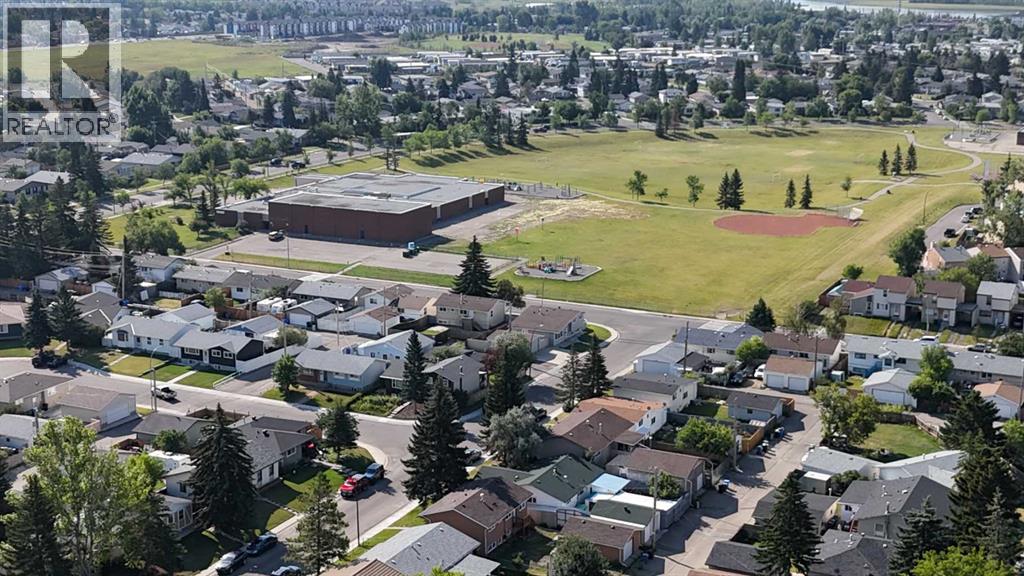6151 Penworth Road SE - 32