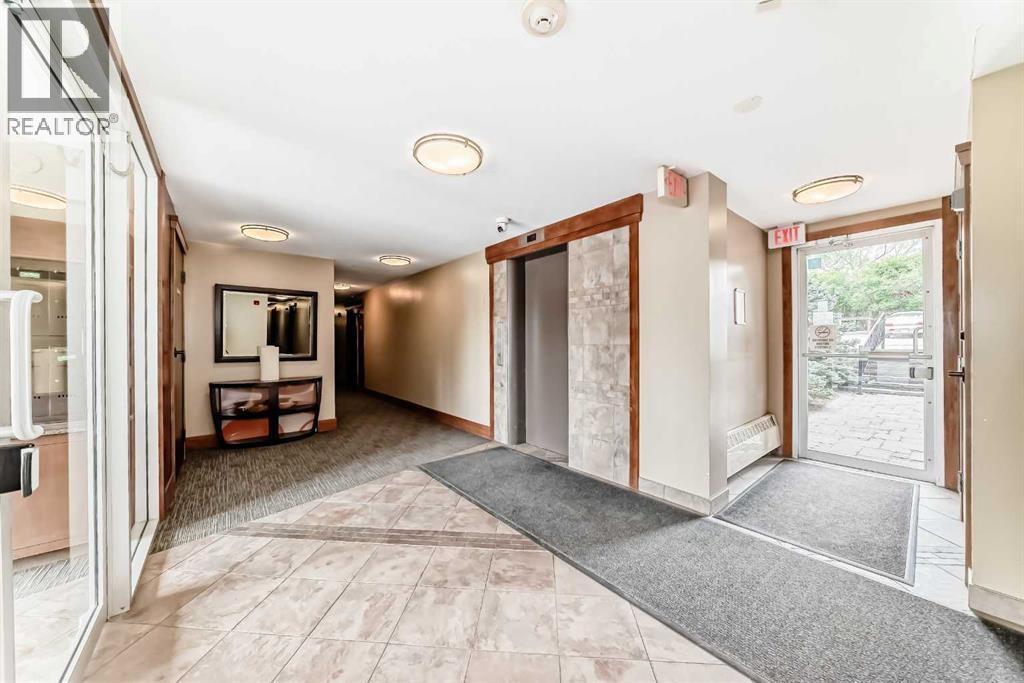 #112 315 50 Avenue SW - 33