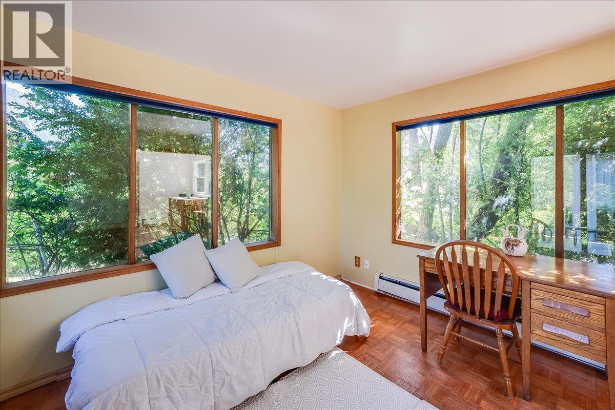 422 Maple Street - 18