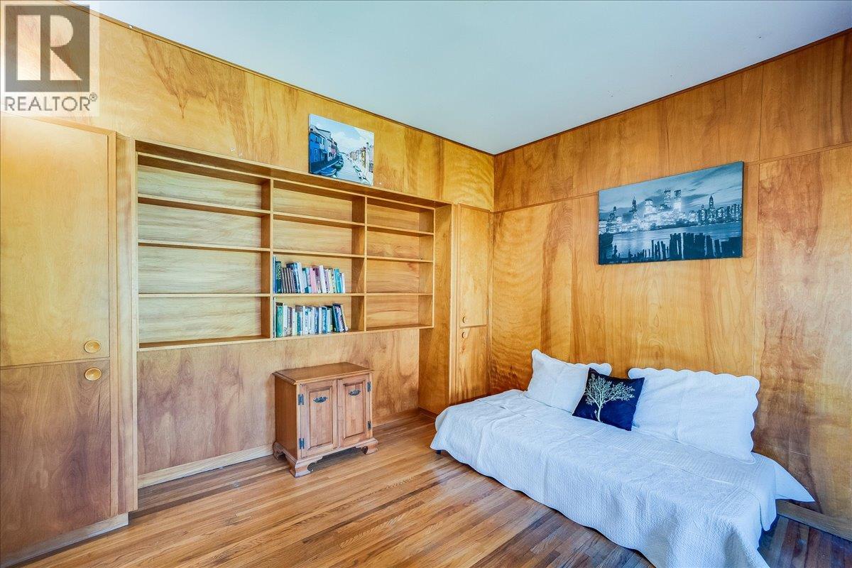422 Maple Street - 25