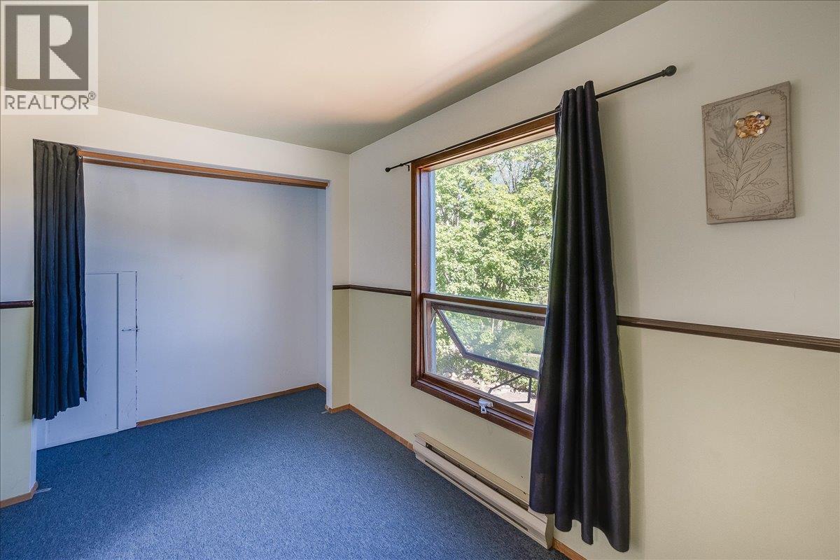 422 Maple Street - 34