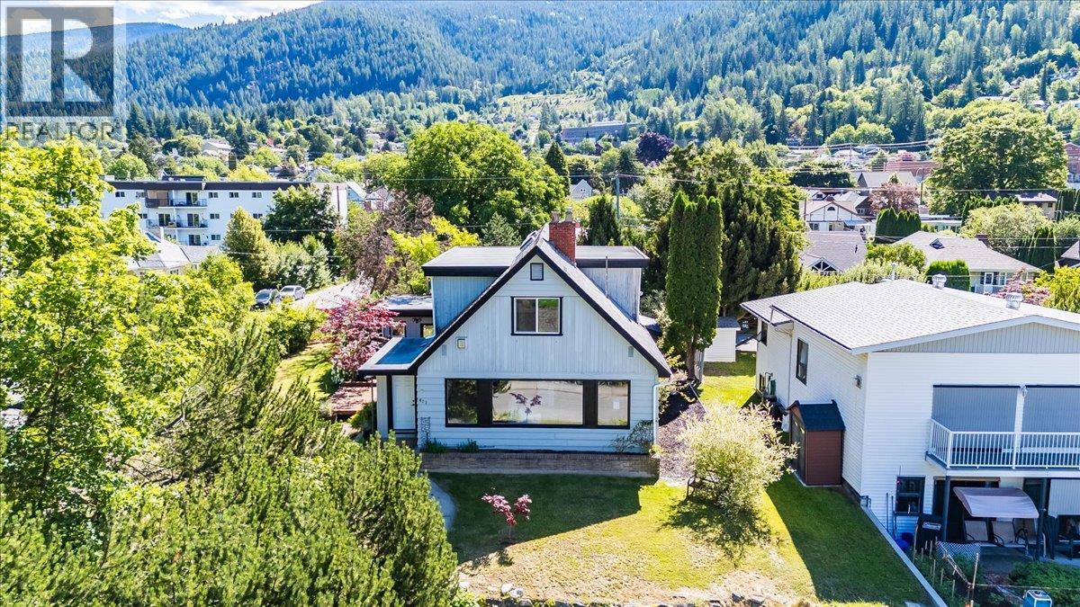 422 Maple Street - 56