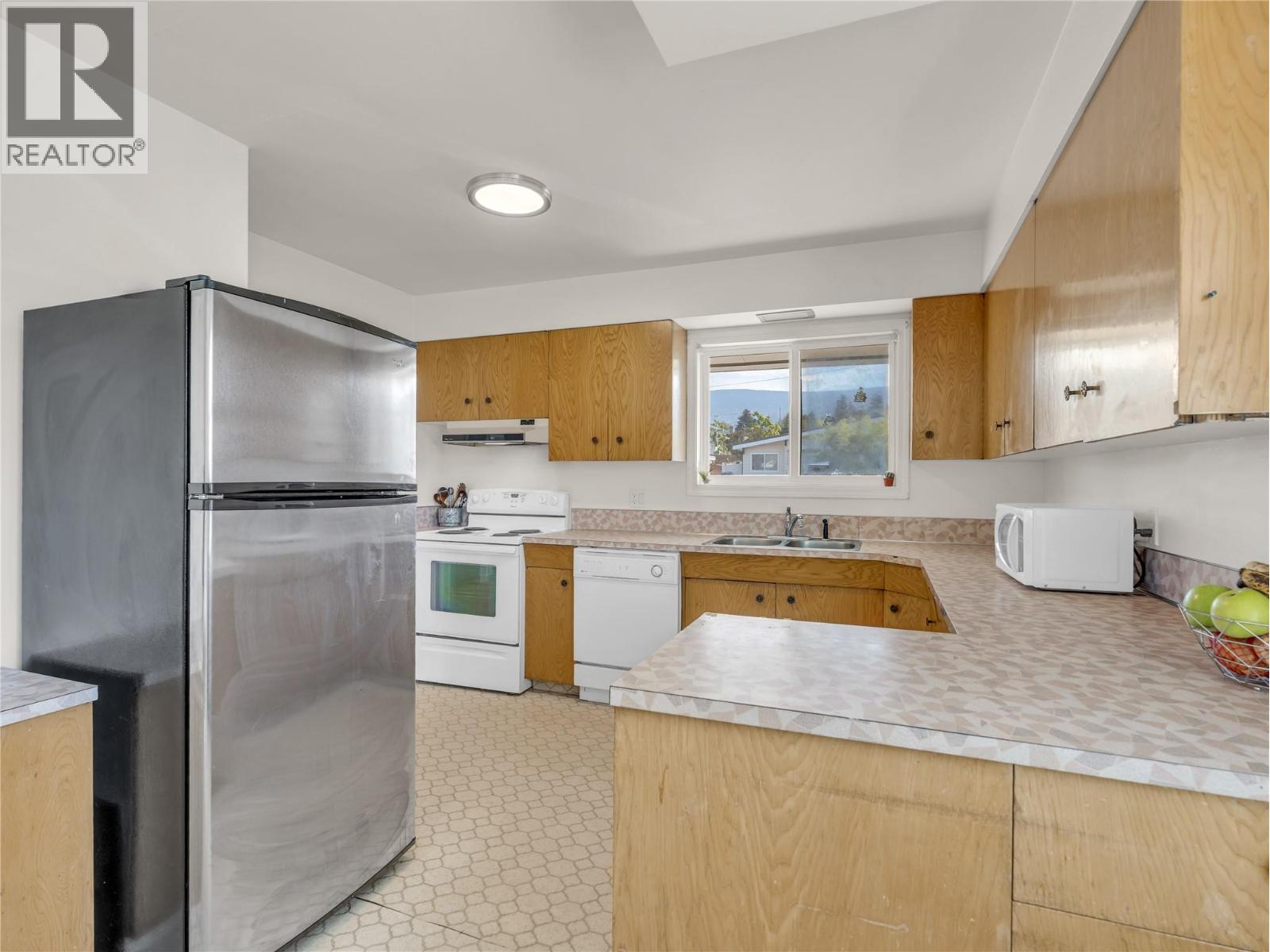 1477 CARMI Drive - 7