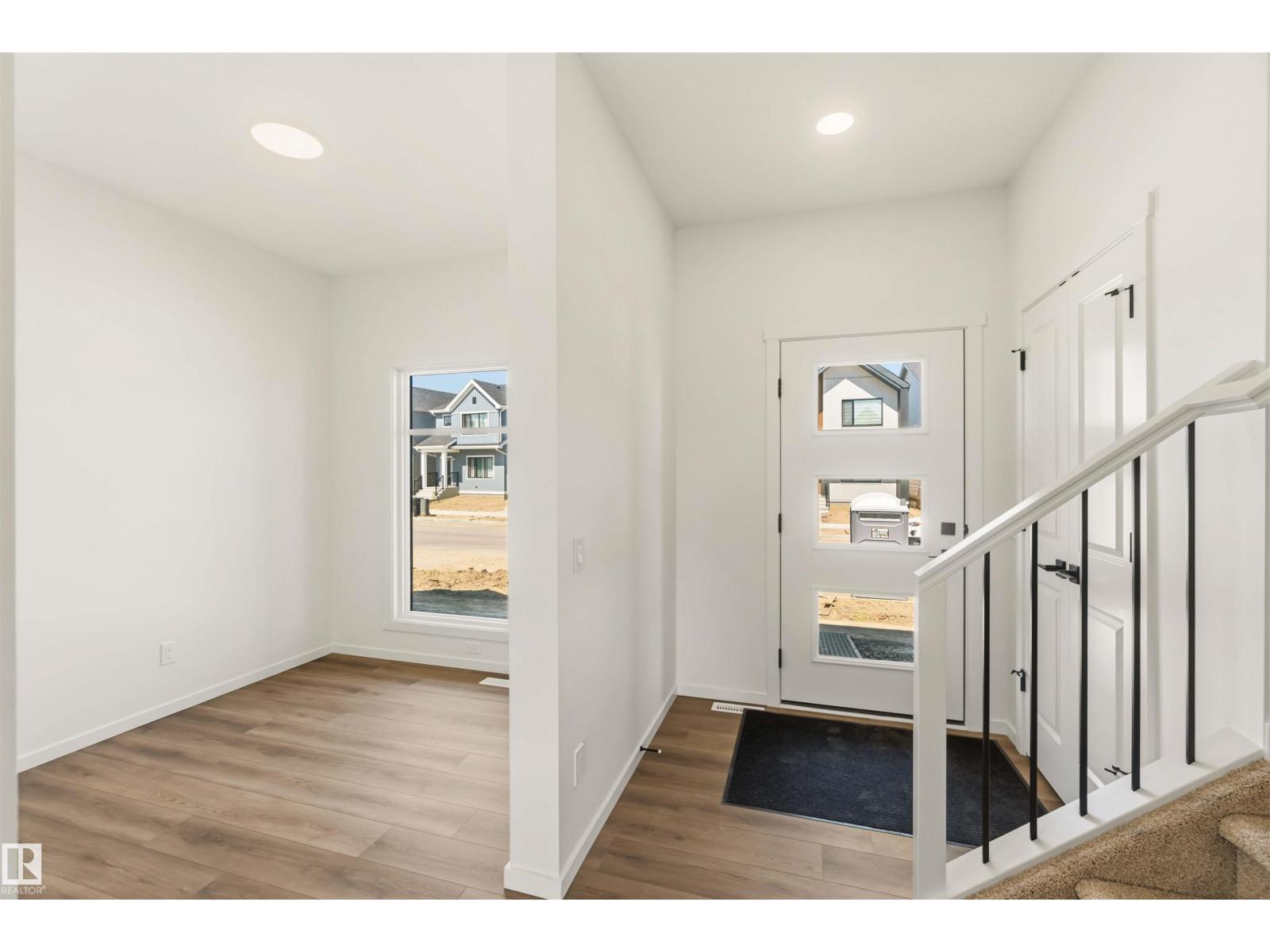 265 CHAPPELLE DR SW - 3