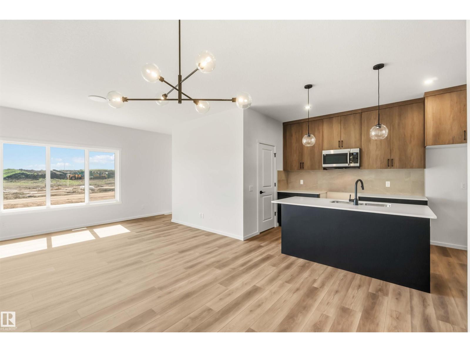 265 CHAPPELLE DR SW - 5