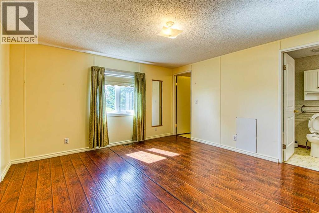 9709 107 Street - 8