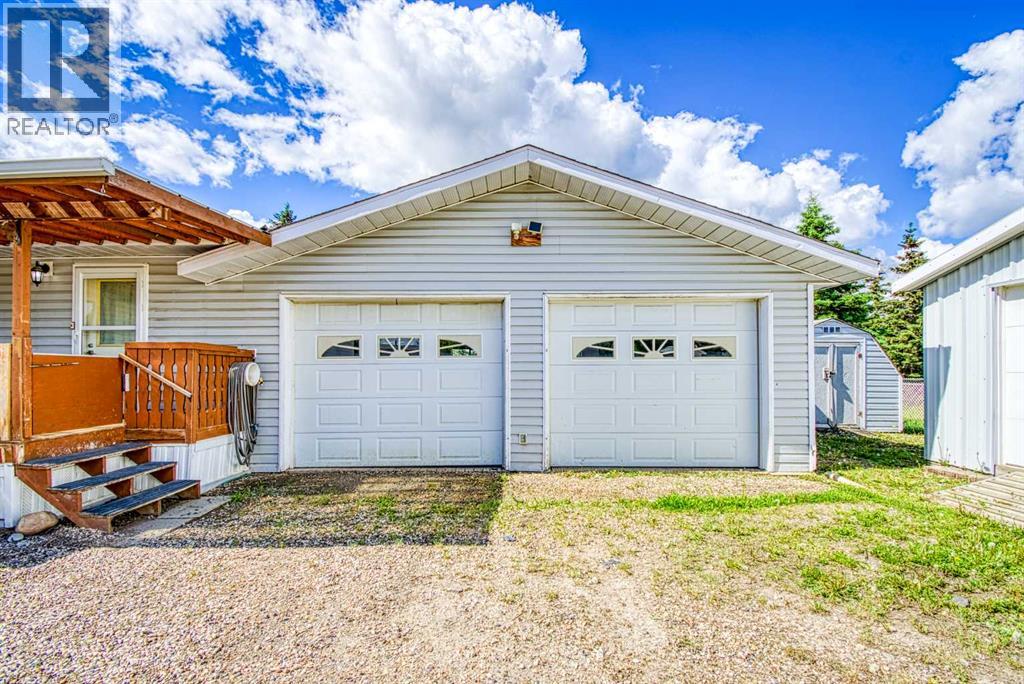 9709 107 Street - 36