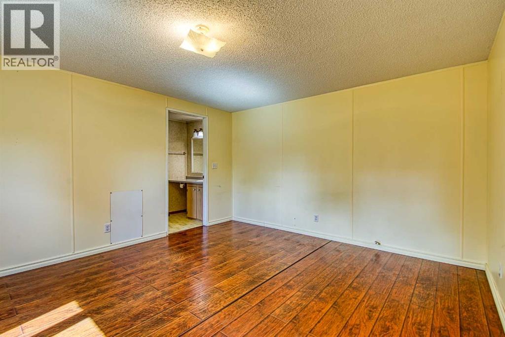 9709 107 Street - 7