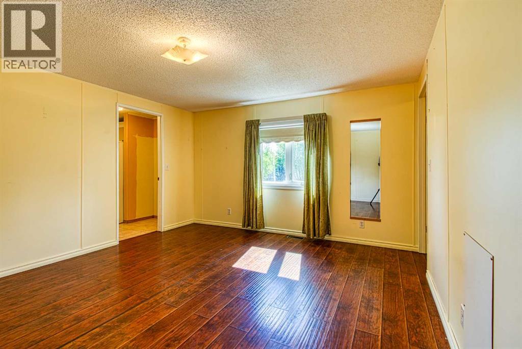 9709 107 Street - 9