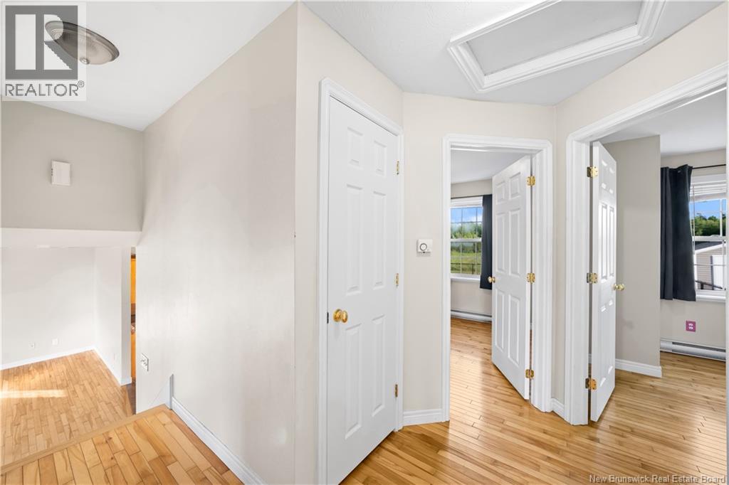 25 Clement Avenue - 29