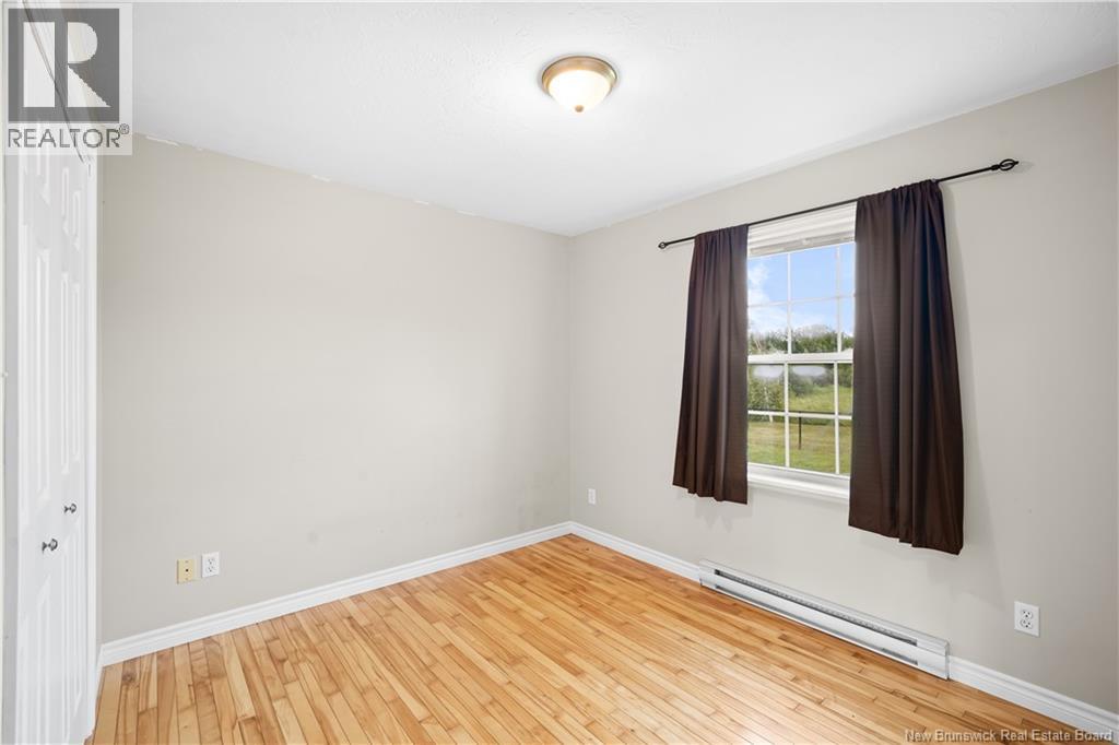 25 Clement Avenue - 27