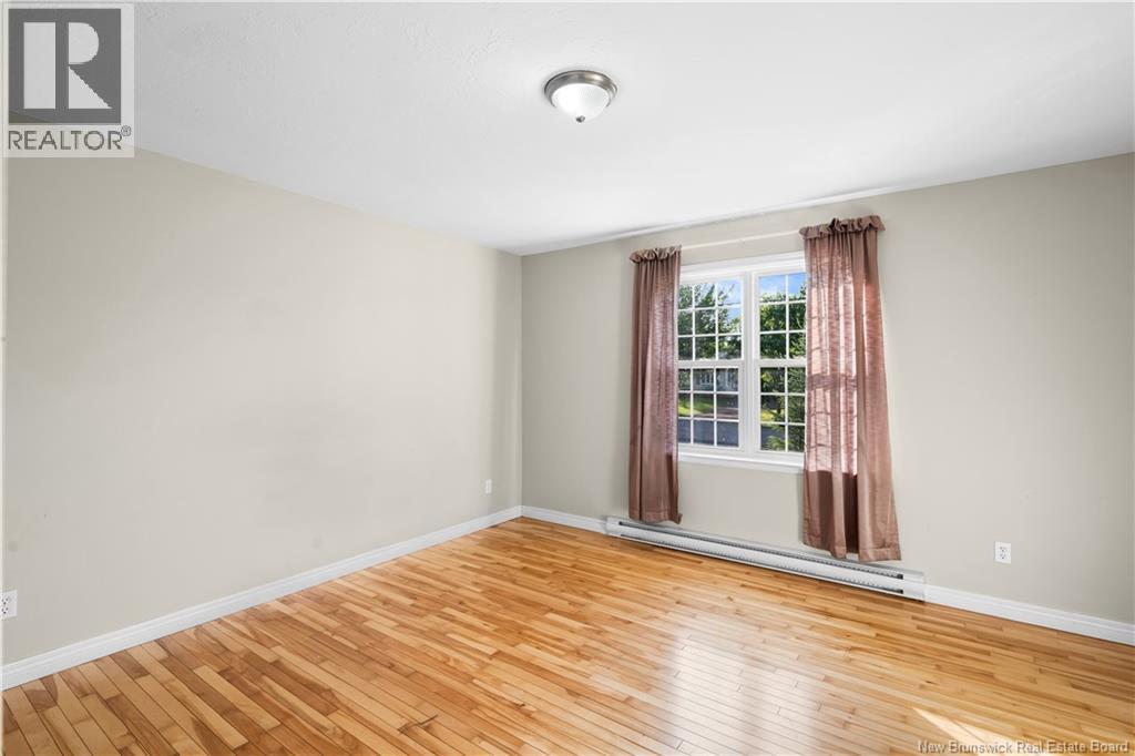 25 Clement Avenue - Image 23