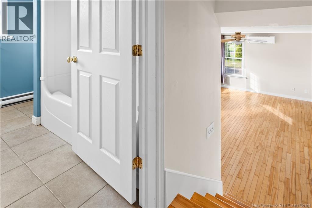 25 Clement Avenue - 17